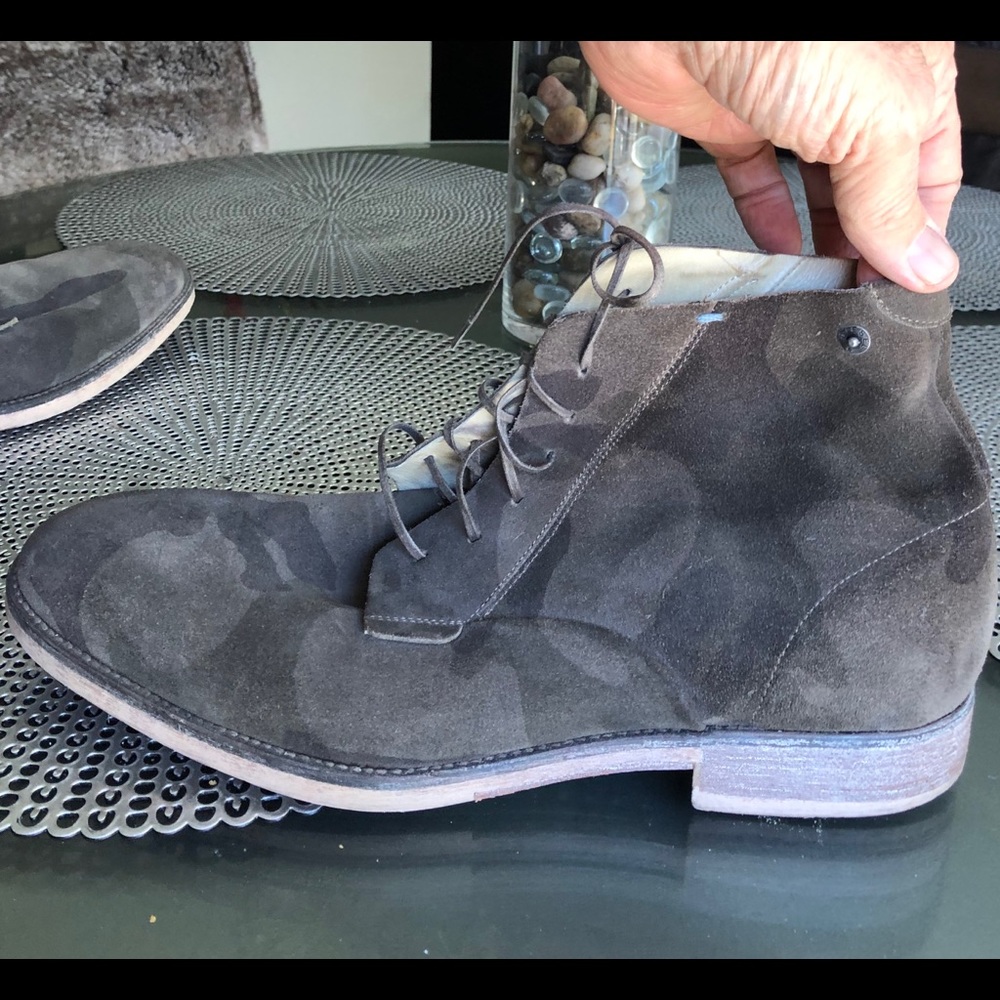 Camp Diesel Men’s Suede Chukka Desert Boots